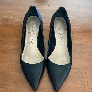Sole Society Black Pointed-Toe Women's Heels